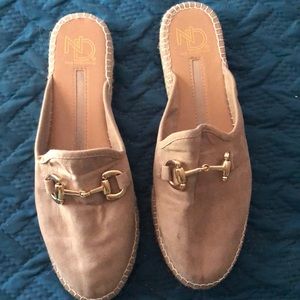 New direction mule slip ons size 9.5